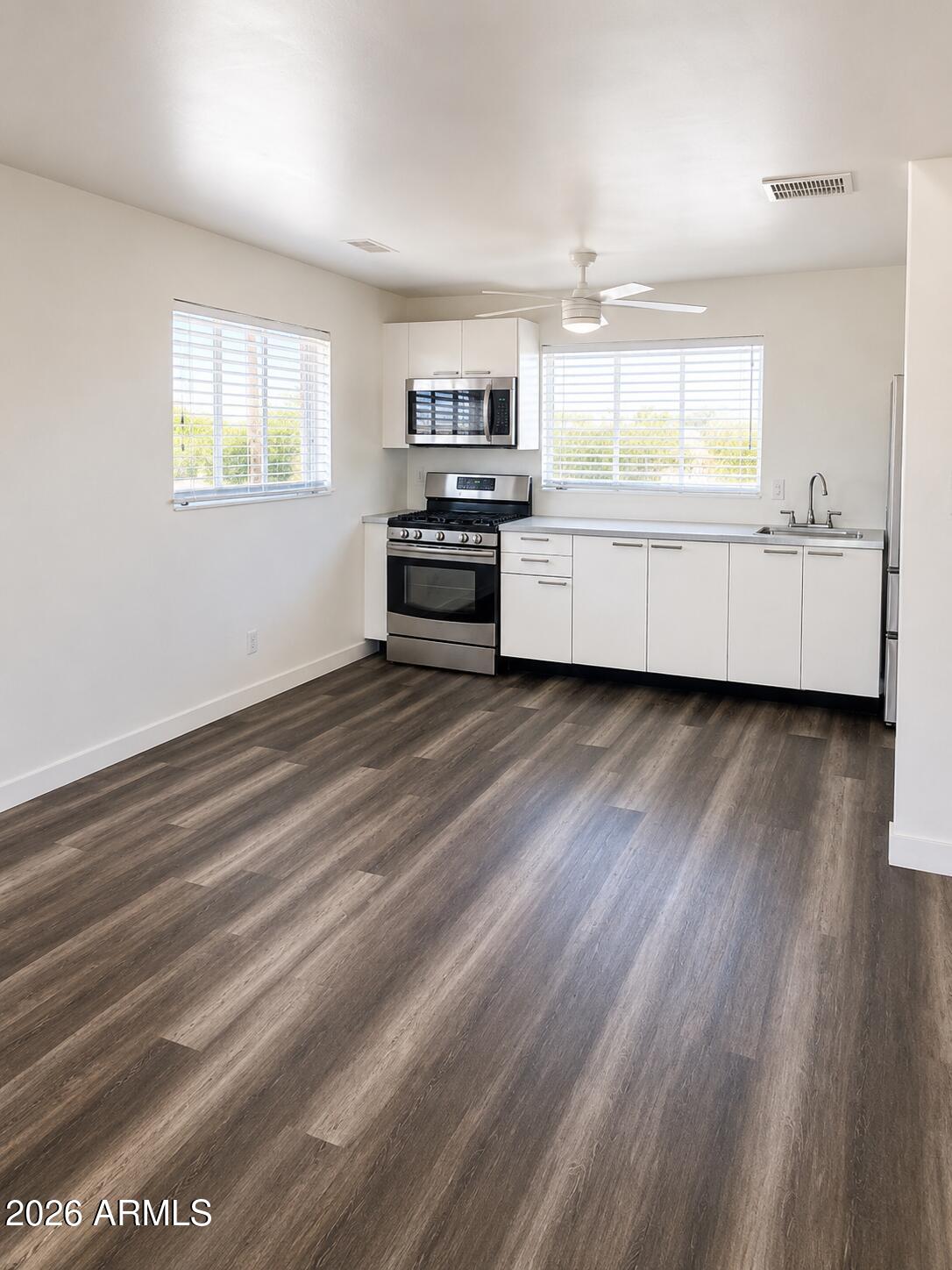 746 W Turney Avenue Apt 8