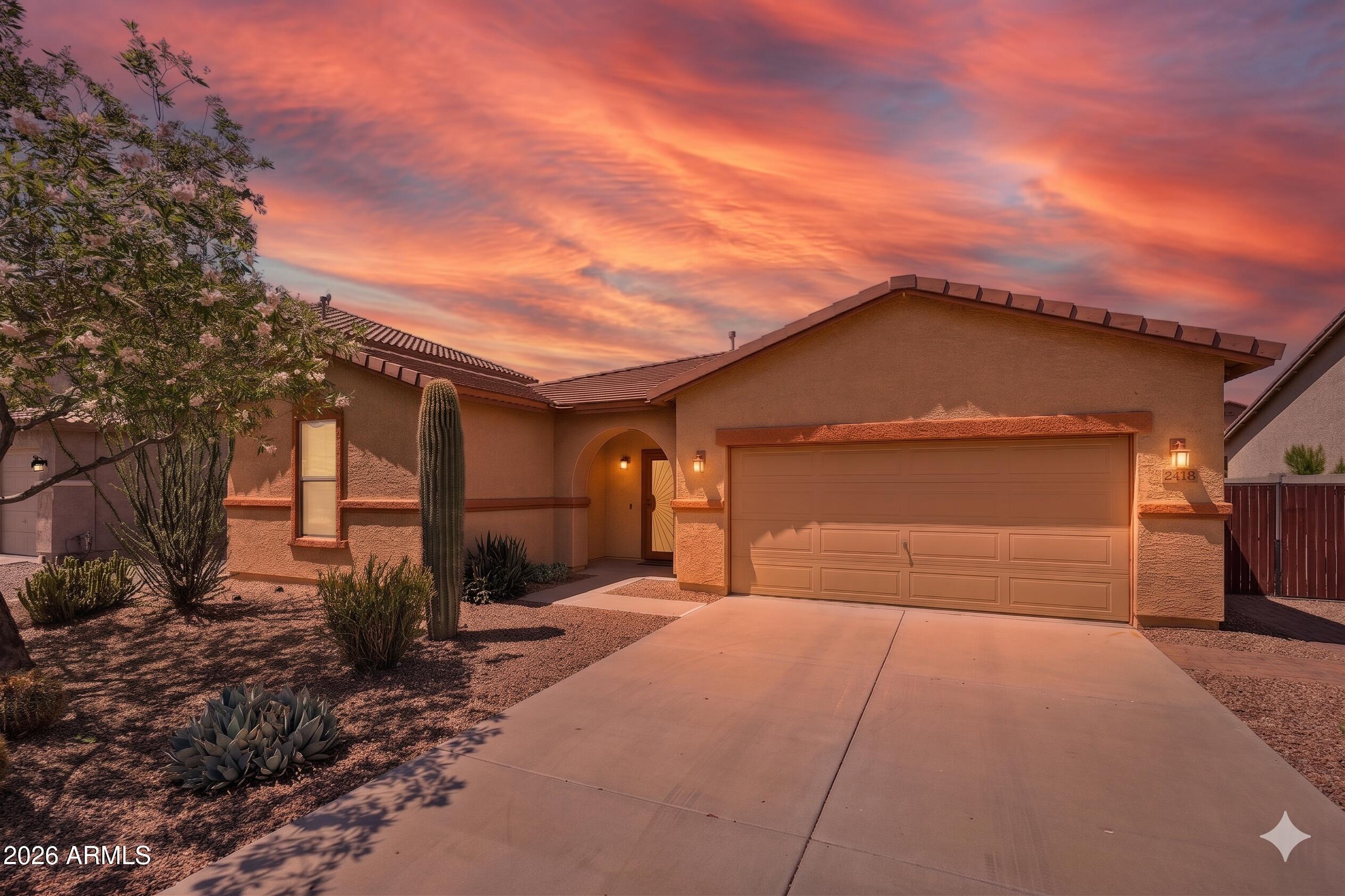 2418 W ANGEL Way