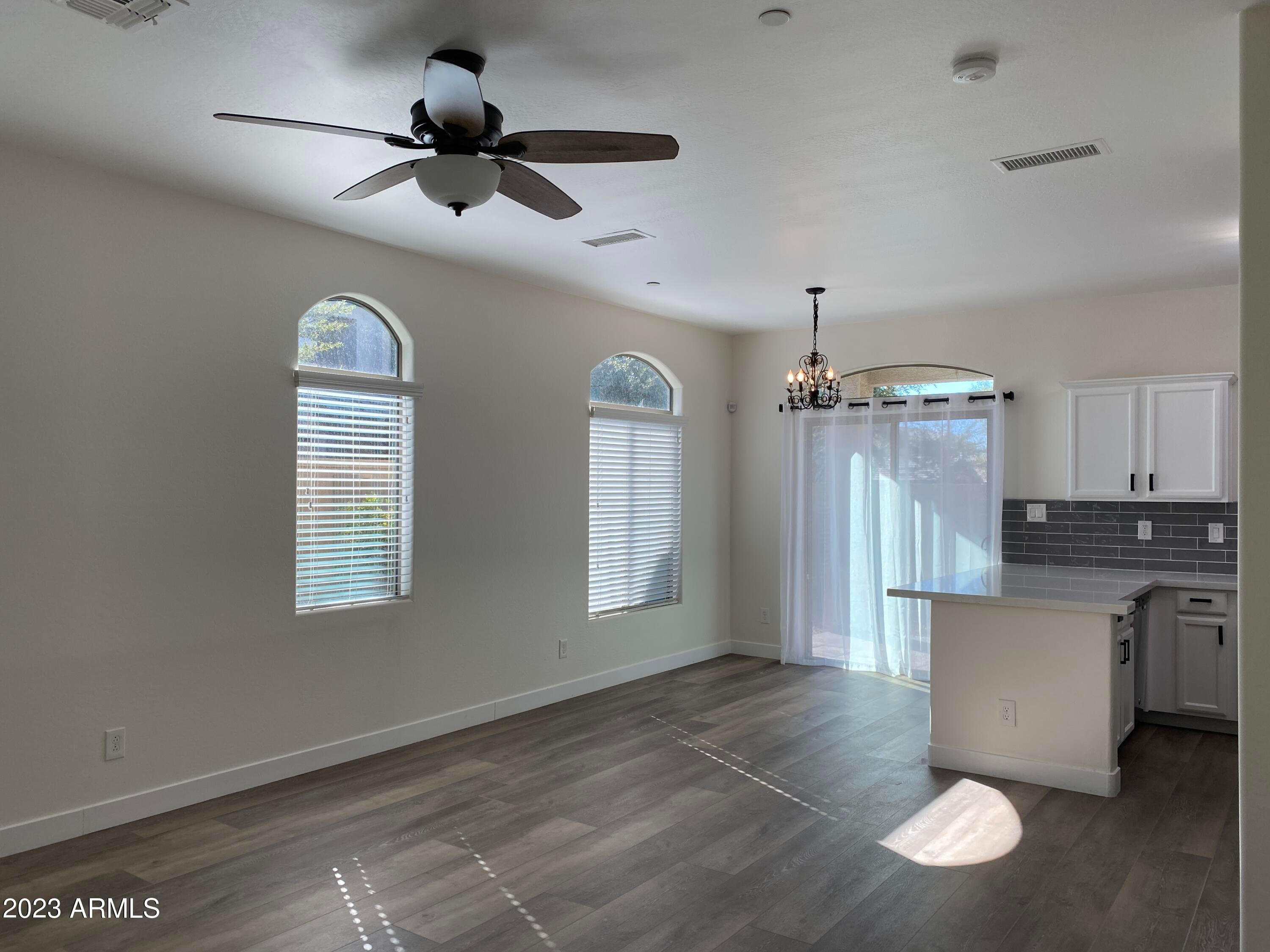 2725 E Mine Creek Road Unit 1125