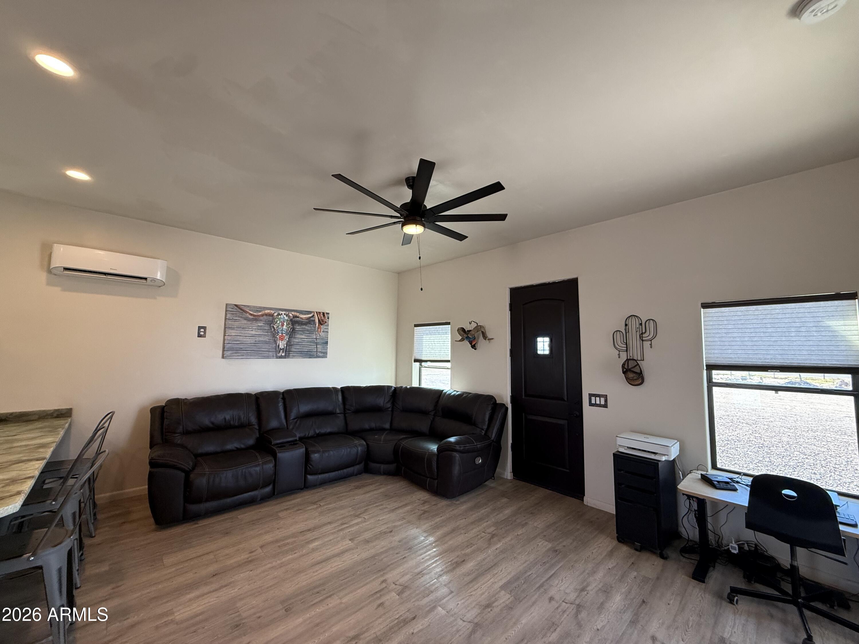 10545 N RALSTON Road