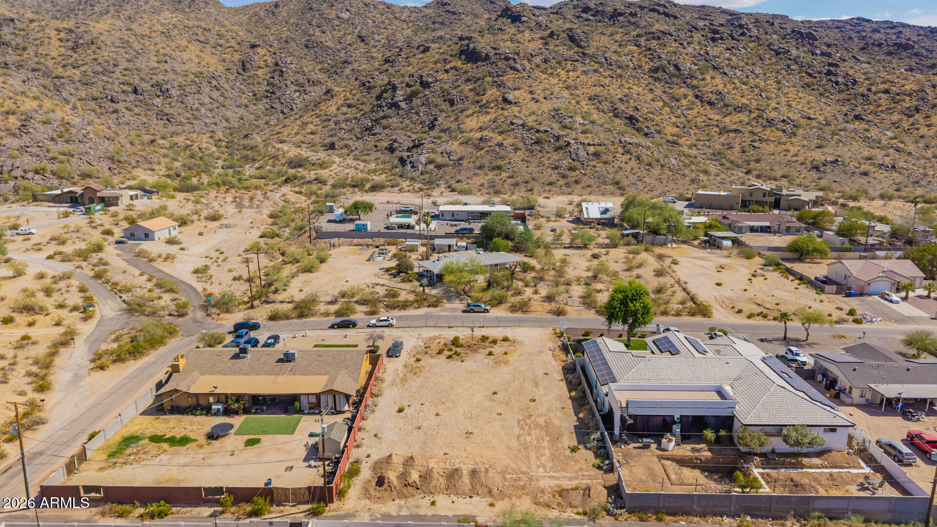 1434 E LA MIRADA Drive 18