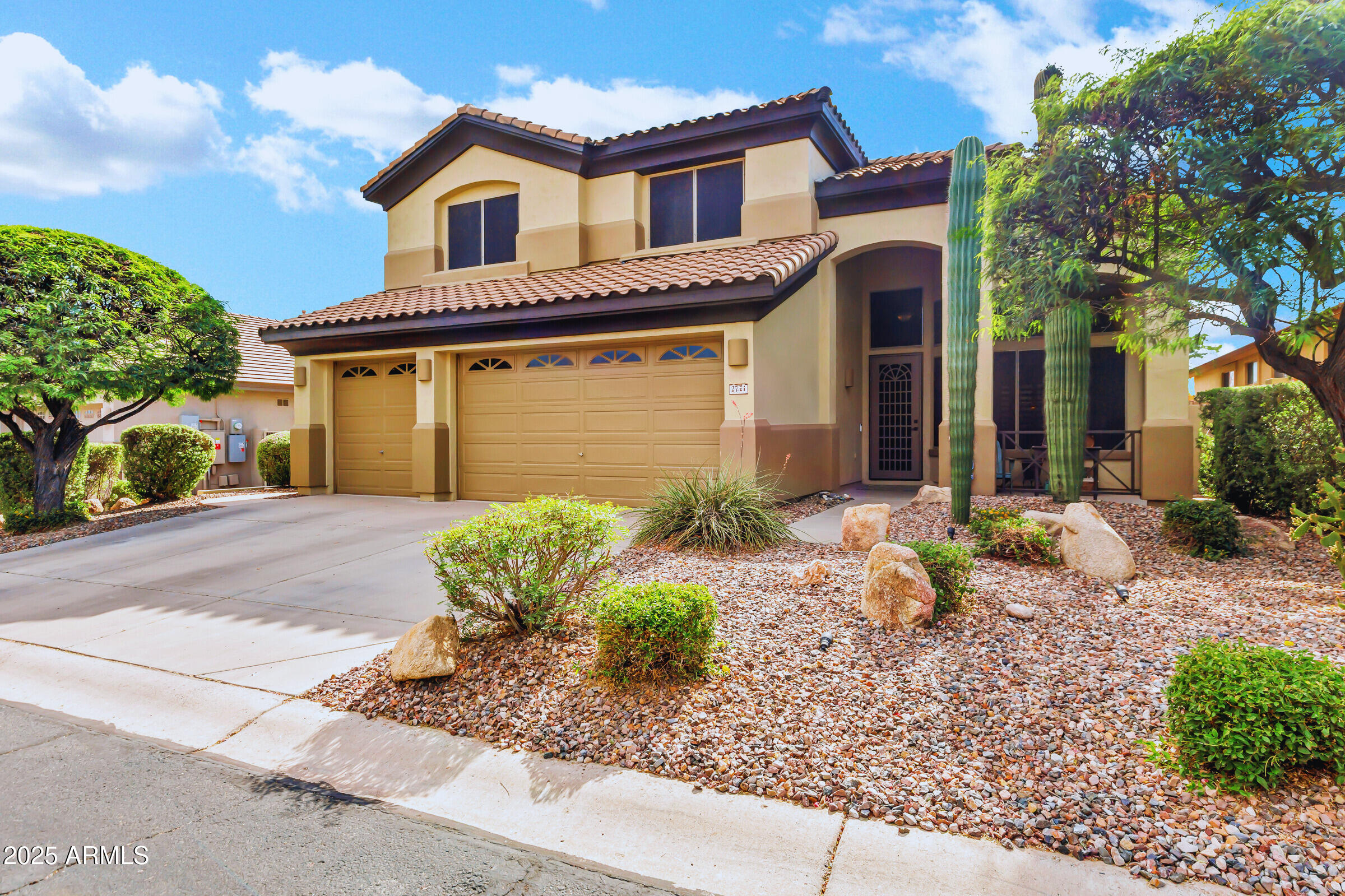 2758 N STERLING --