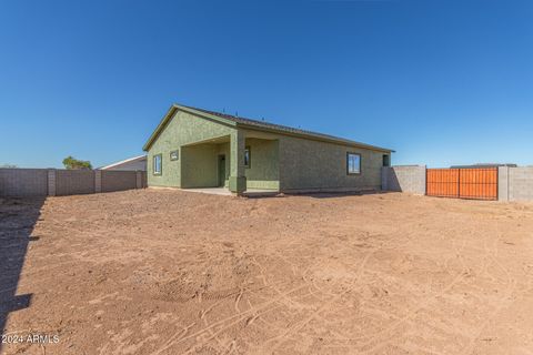 A home in Arizona City