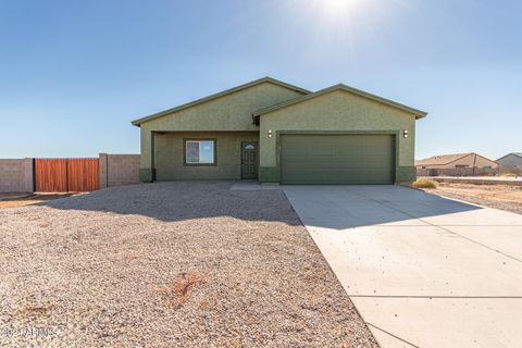 A home in Arizona City