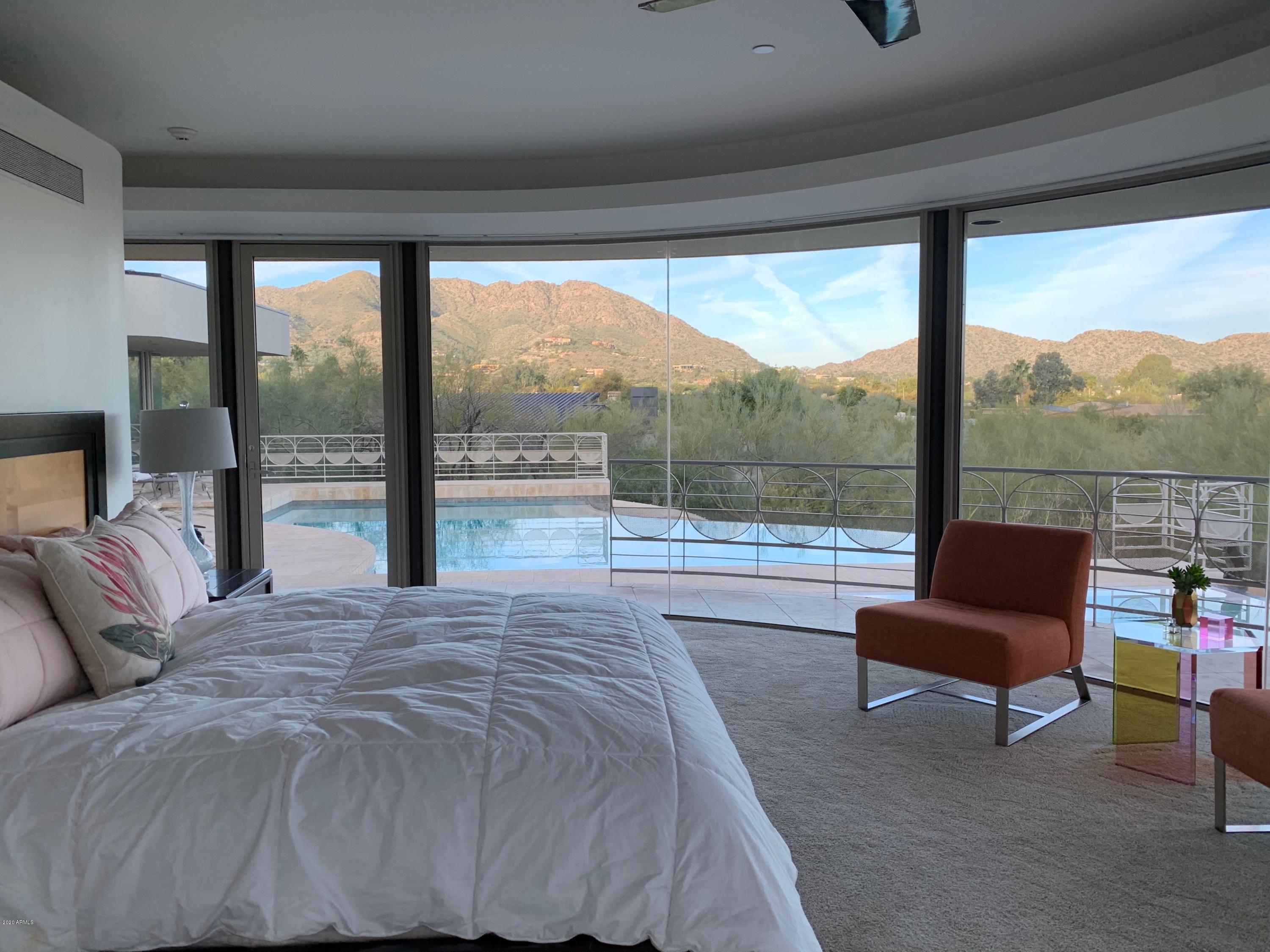 TURQUOISE HILLS - Residential