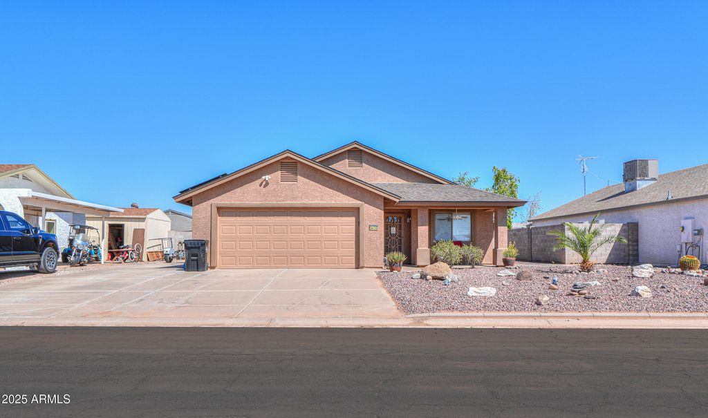 Photo of 9438 W Troy Drive, Arizona City, AZ 85123 (MLS # 6924164)