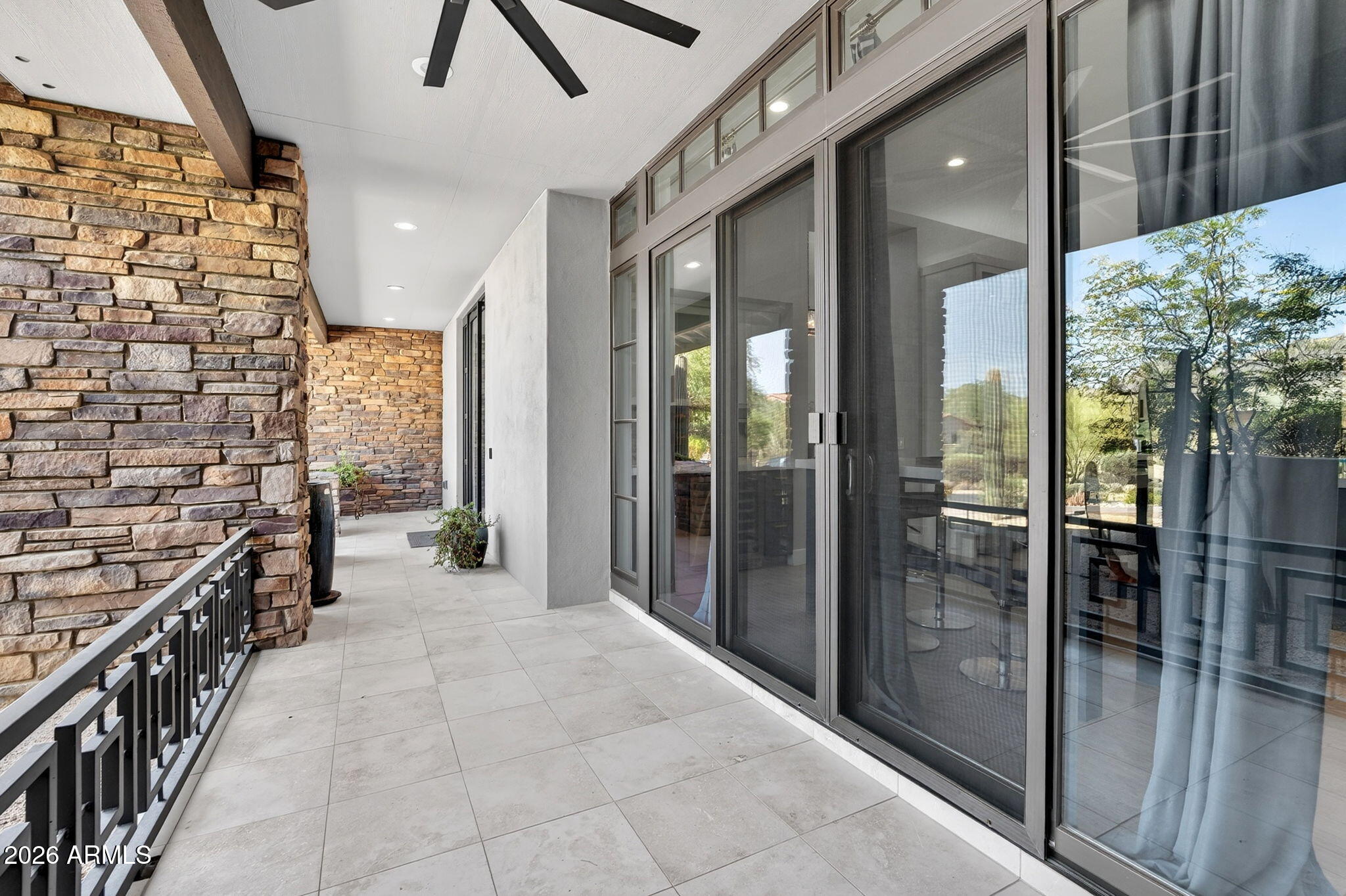 9810 E THOMPSON PEAK Parkway 807