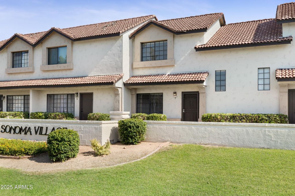 Photo of 2986 N Oregon Street #7, Chandler, AZ 85225 (MLS # 6929091)