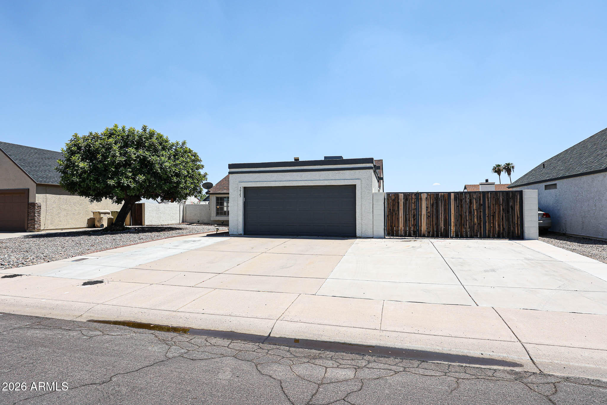 5925 W CROCUS Drive