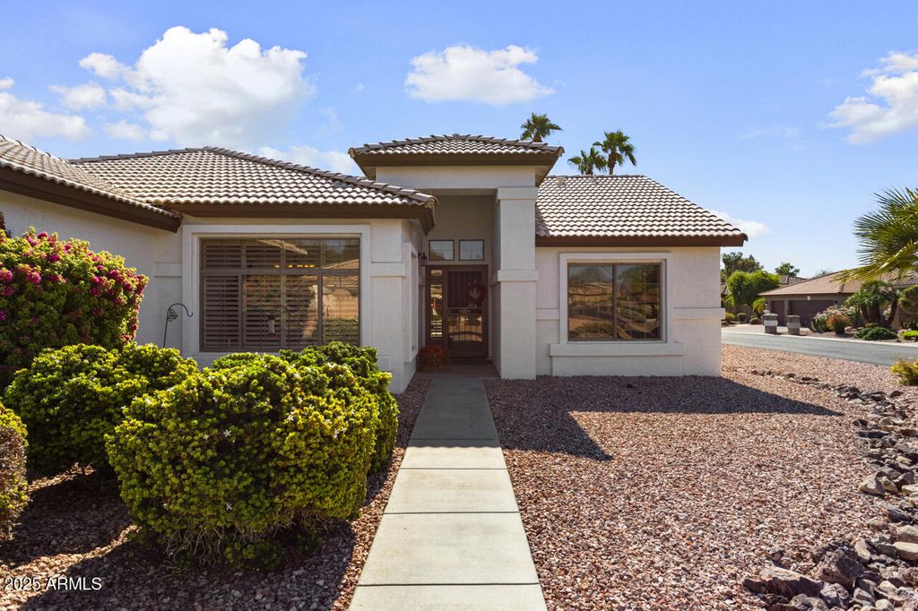 Photo of 15773 W La Reata Avenue, Goodyear, AZ 85395 (MLS # 6921996)