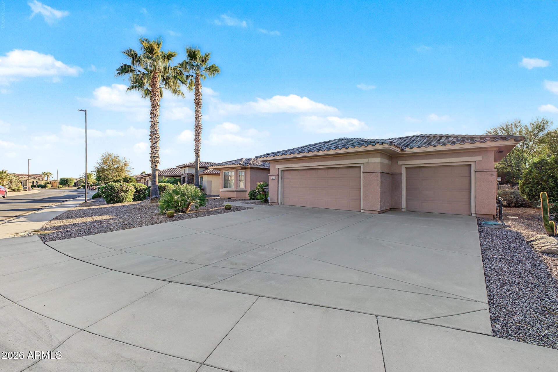 Homes for Sale in Queen Creek Arizona 1 16885 W CAPITOL REEF Court