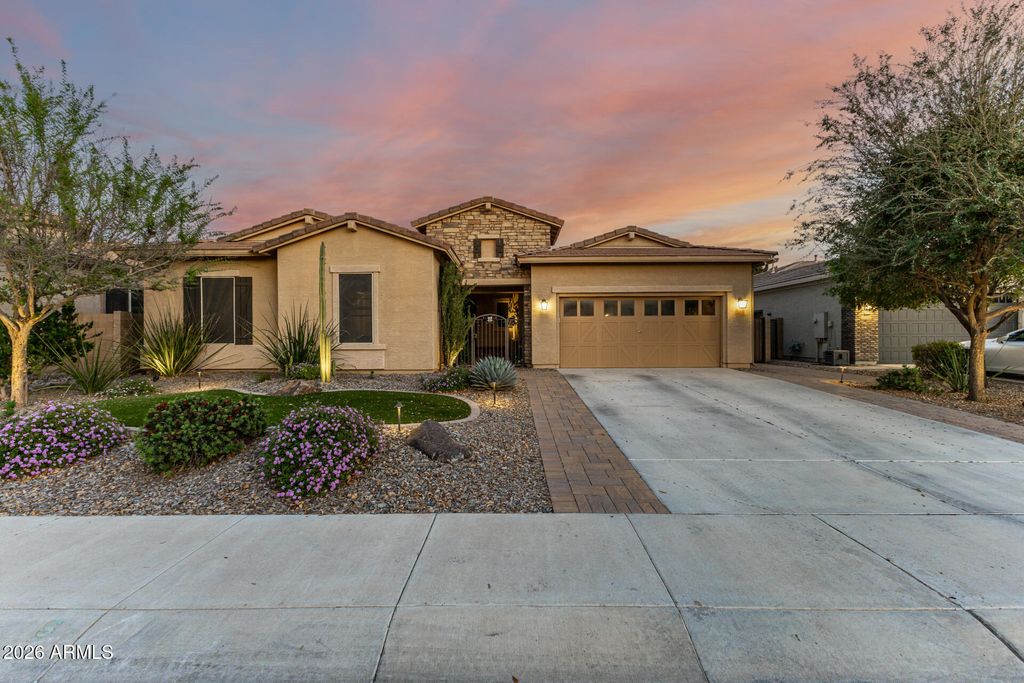 Photo of 3545 E Cassia Lane, Gilbert, AZ 85298 (MLS # 6997296)