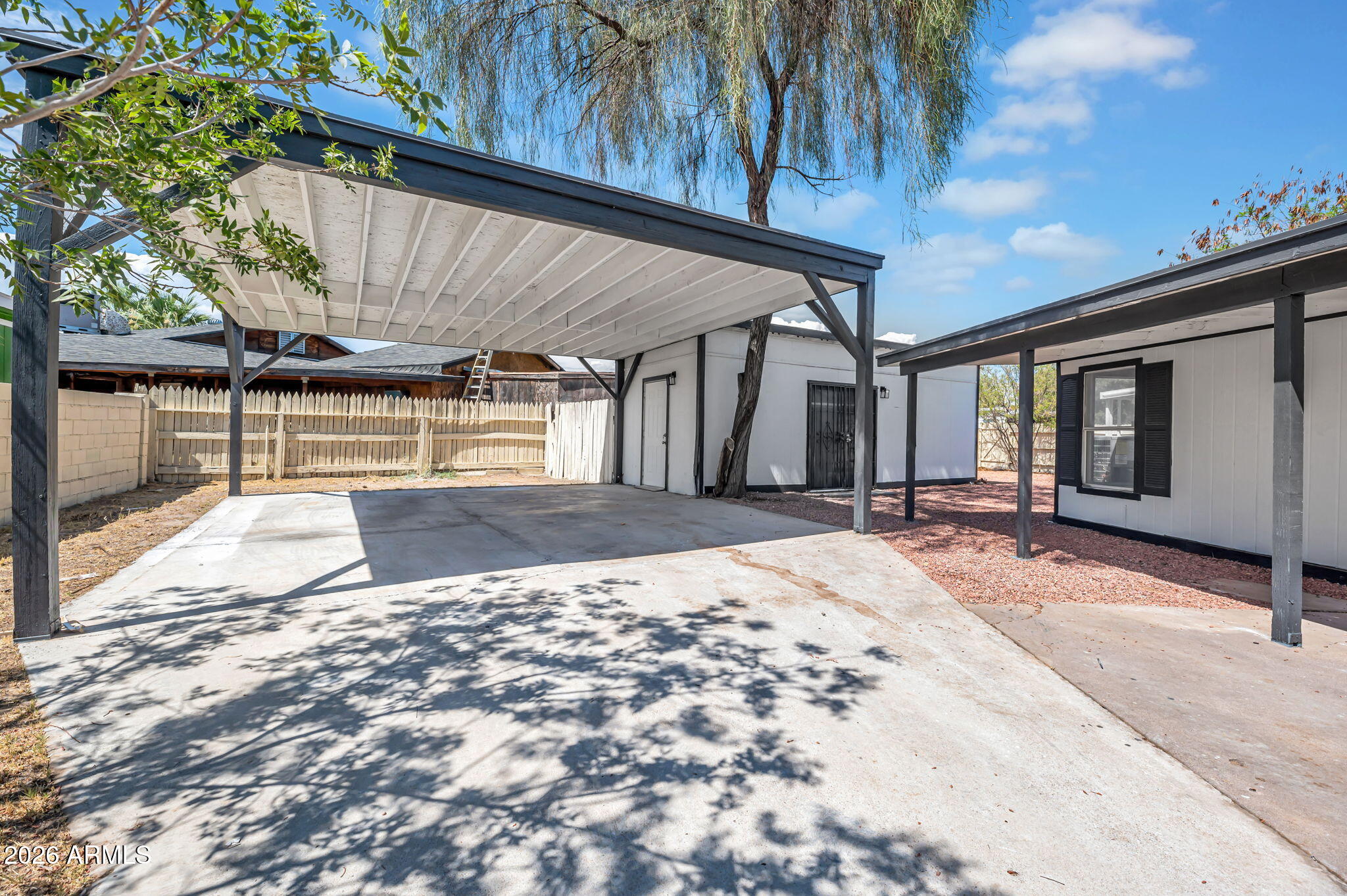 322 E WAGONER Road
