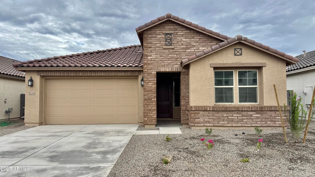 Photo of 10214 W Indianola Avenue, Avondale, AZ 85392 (MLS # 6915993)