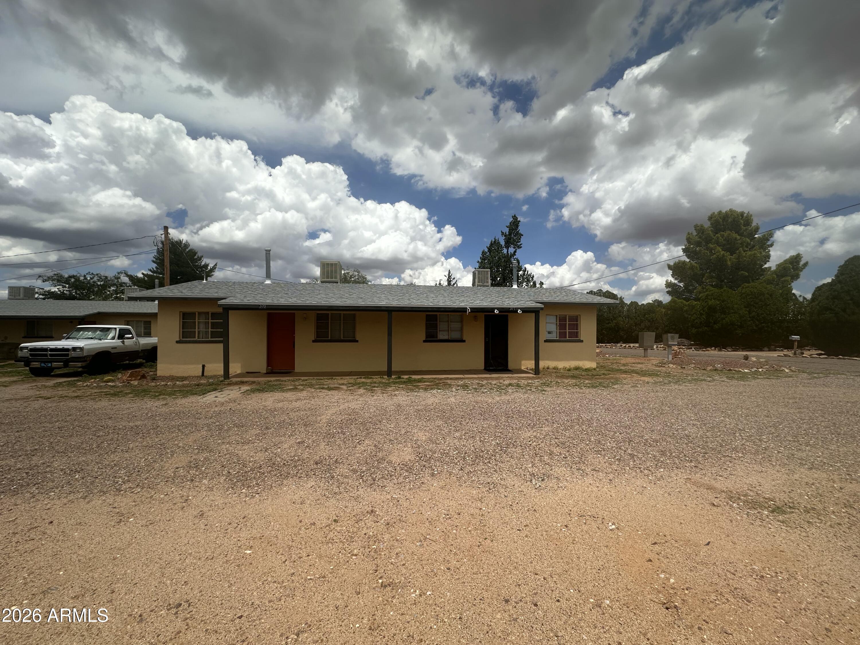 0 N Pfister Avenue N 3