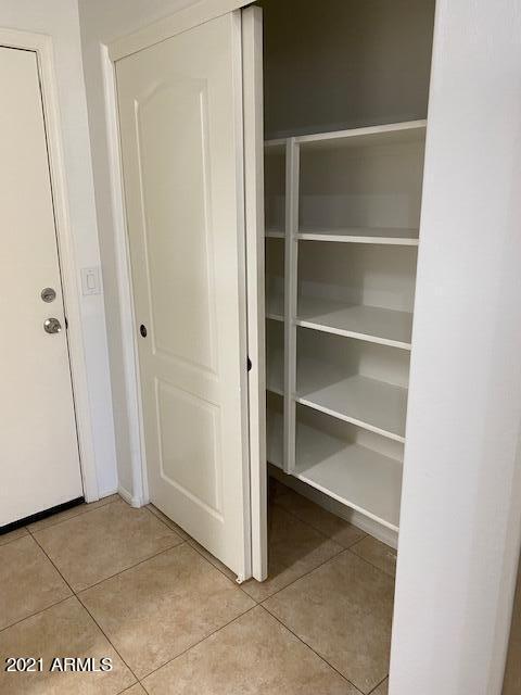 40882 W ROBBINS Drive