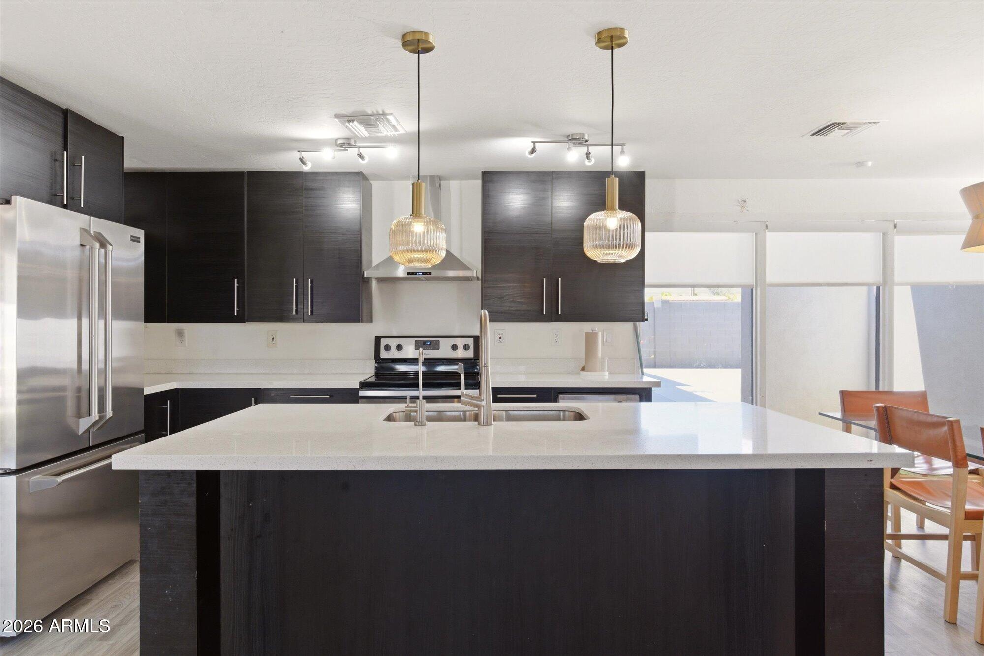 3020 E WETHERSFIELD Road