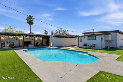 Photo of 3020 E Wethersfield Road, Phoenix, AZ 85032 (MLS # 7005280)