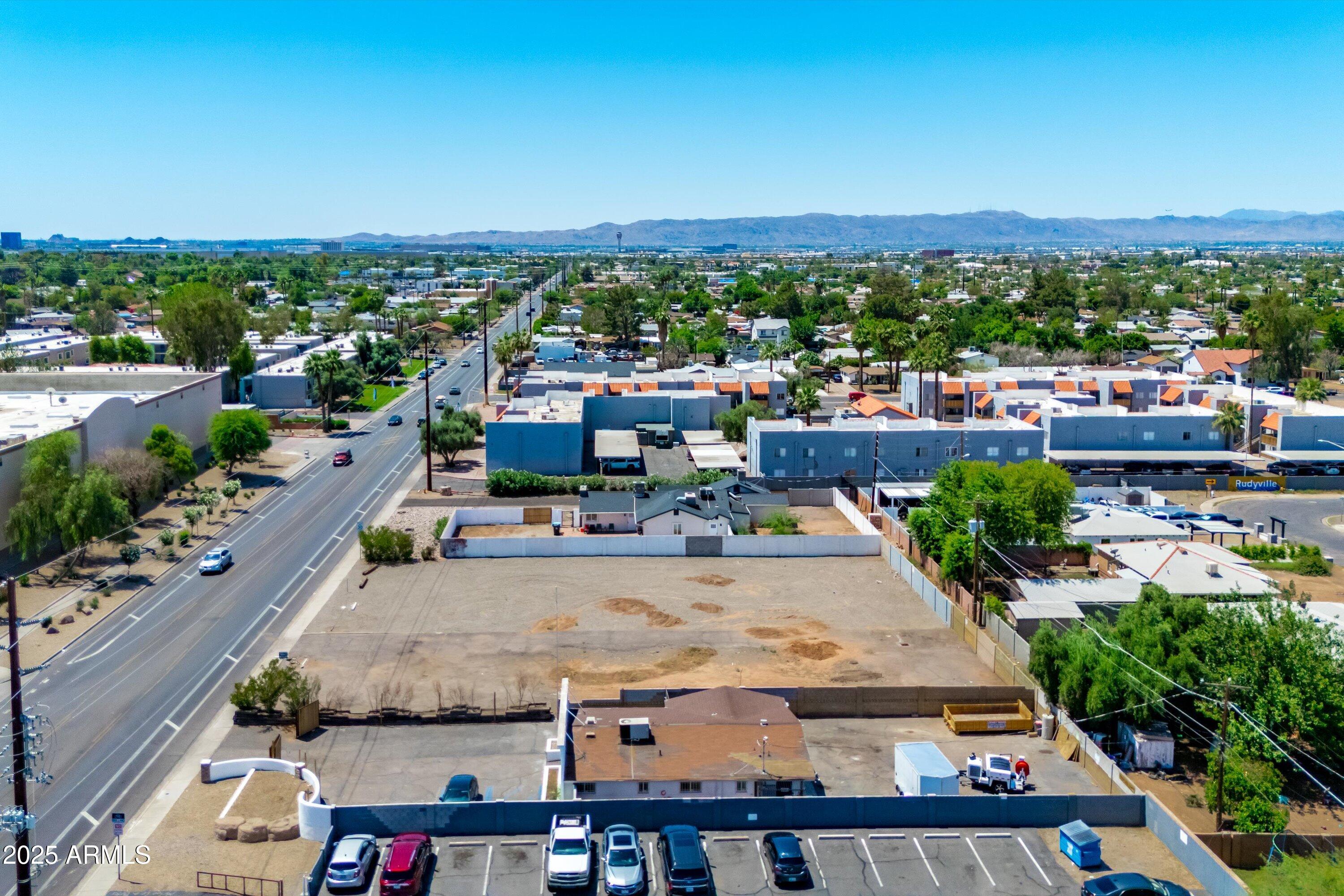 2814 N 36th Street -
