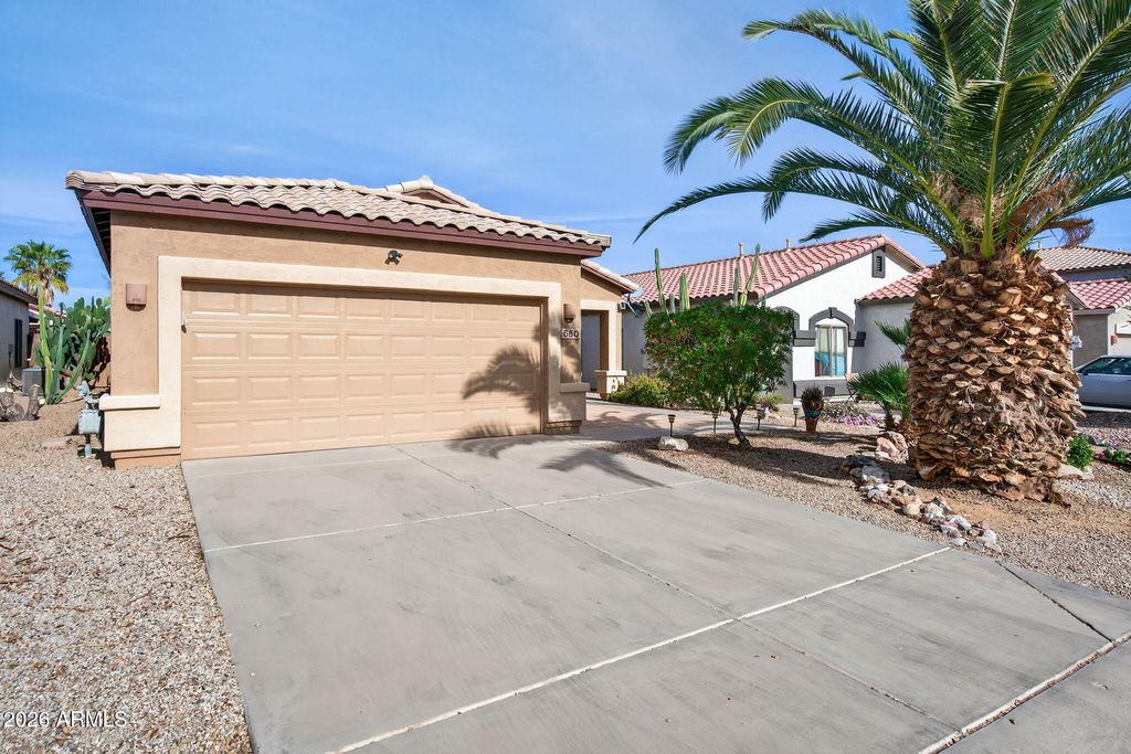 Photo of 680 E Solitude Trail, San Tan Valley, AZ 85143 (MLS # 6986124)