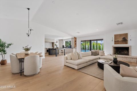 Photo of 10200 N 77th Street, Scottsdale, AZ 85258 (MLS # 7031280)
