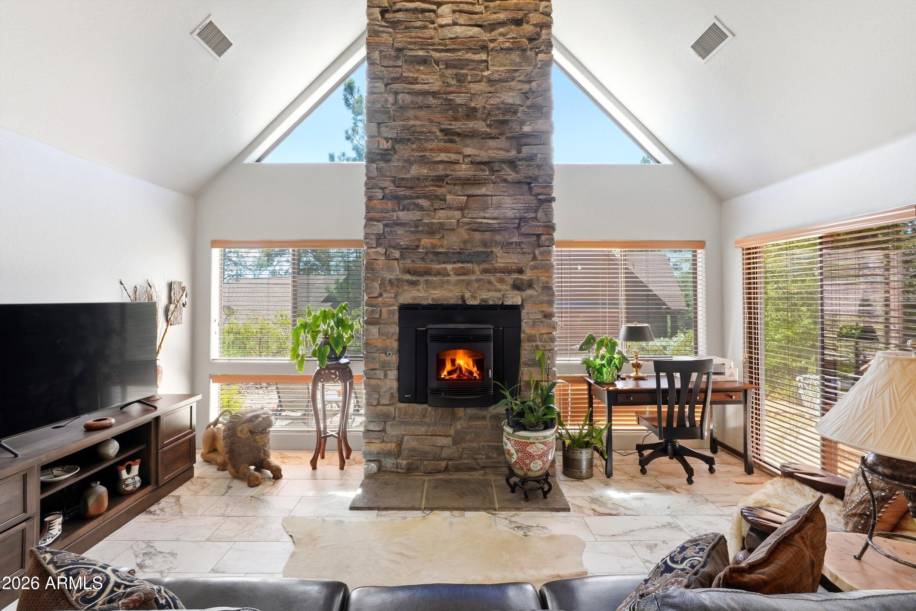 ELK RUN CHAPARRAL PINES - Residential