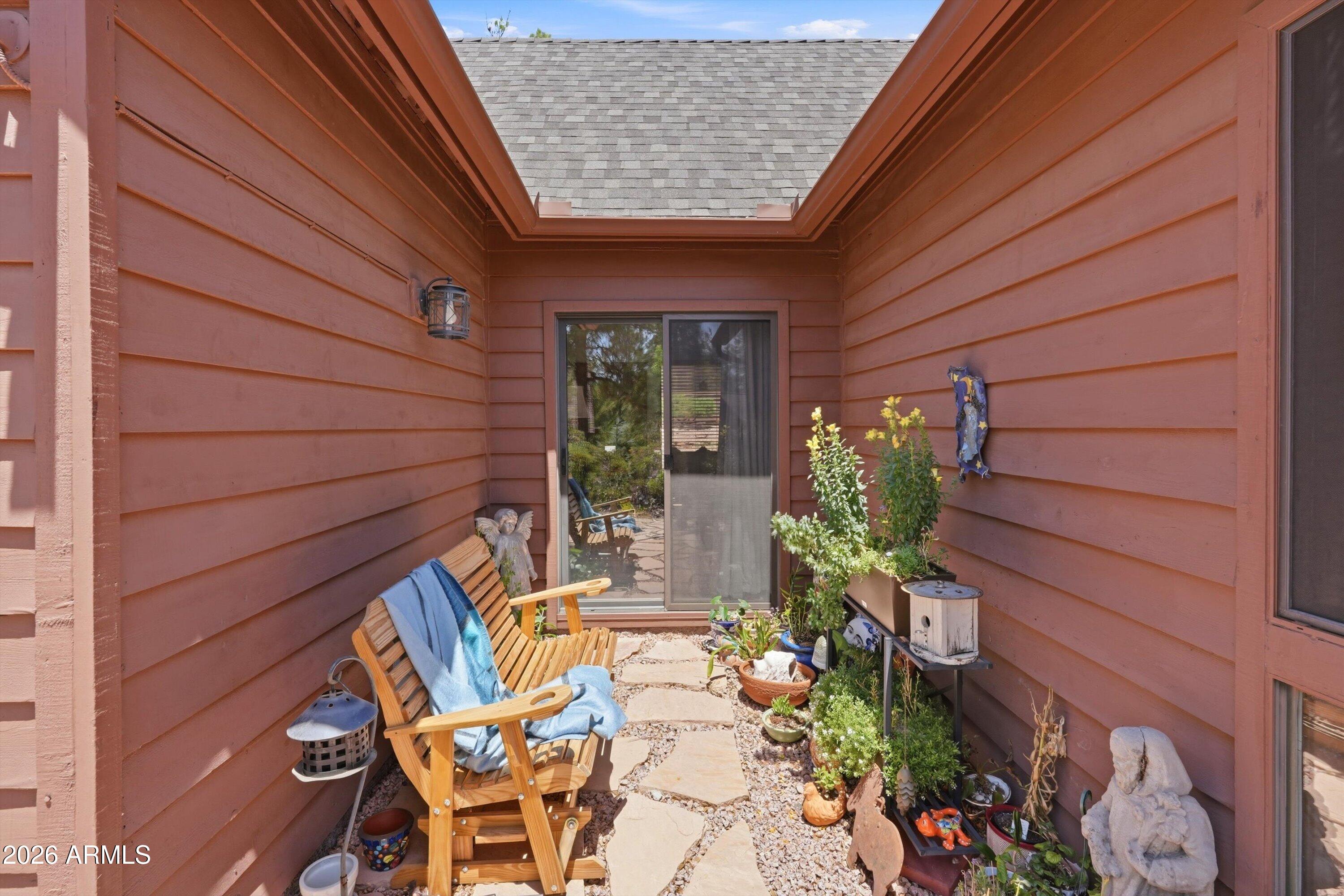 ELK RUN CHAPARRAL PINES - Residential