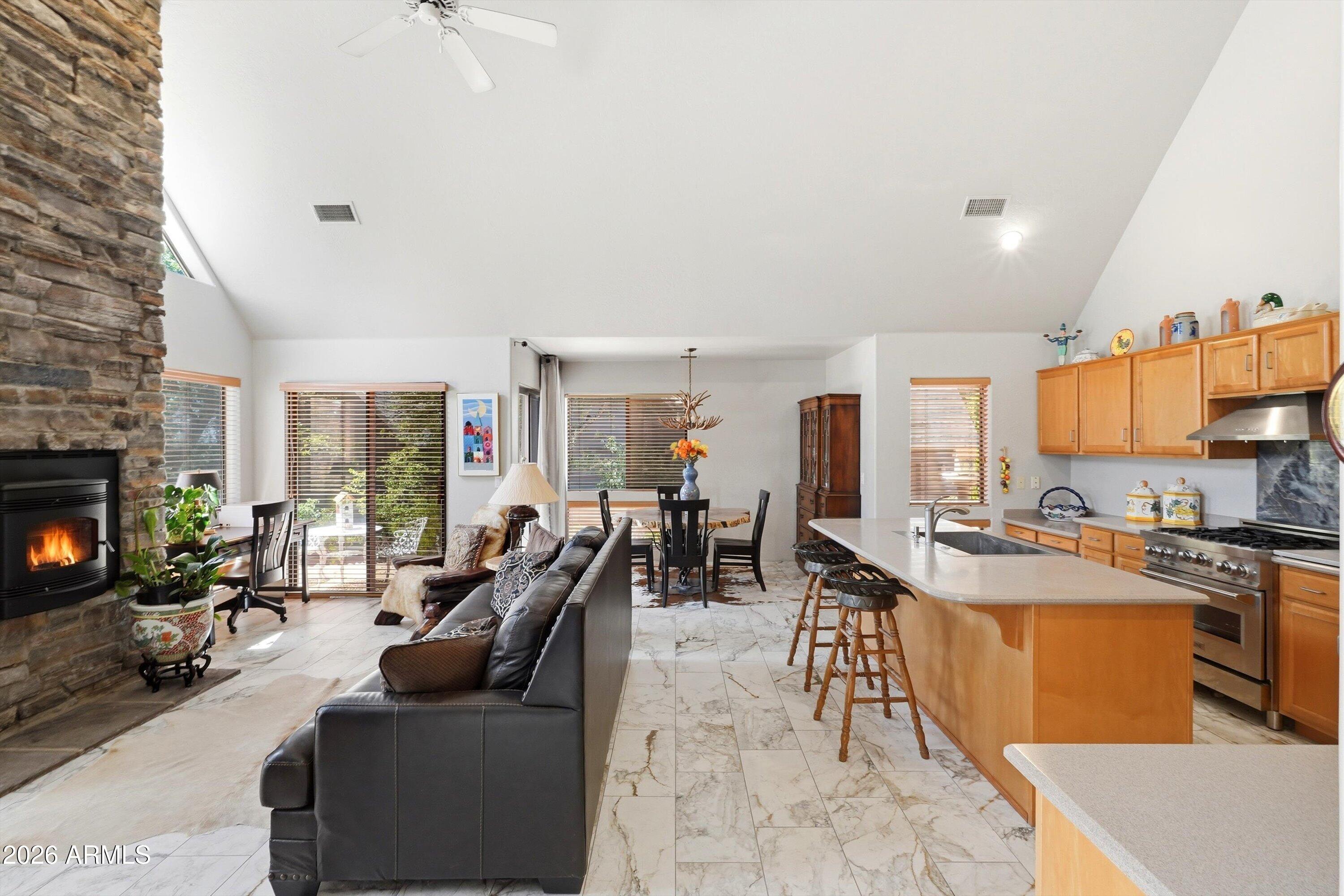 ELK RUN CHAPARRAL PINES - Residential