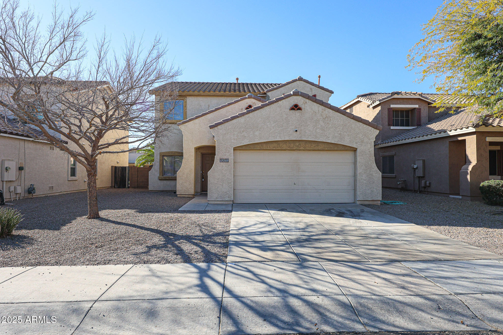 17249 W RIMROCK Street