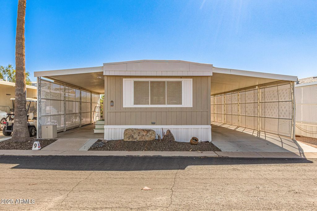 Photo of 351 N Meridian Road #9, Apache Junction, AZ 85120 (MLS # 6935516)