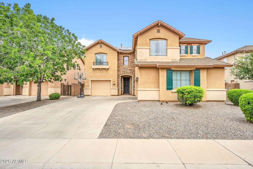 Photo of 742 E Kingbird Drive, Gilbert, AZ 85297 (MLS # 7024267)