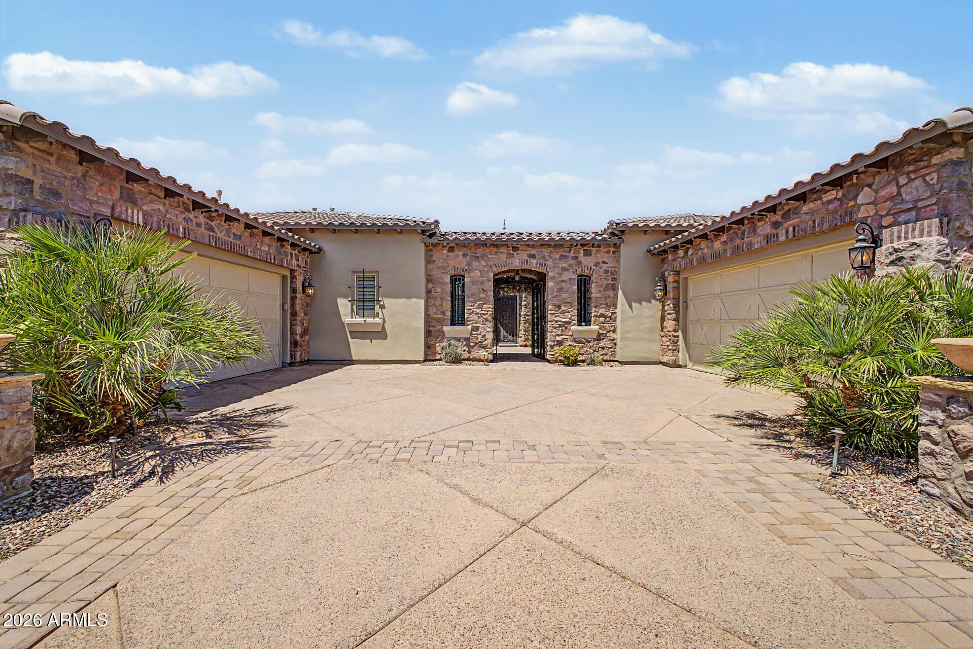3354 E BIRCHWOOD Place