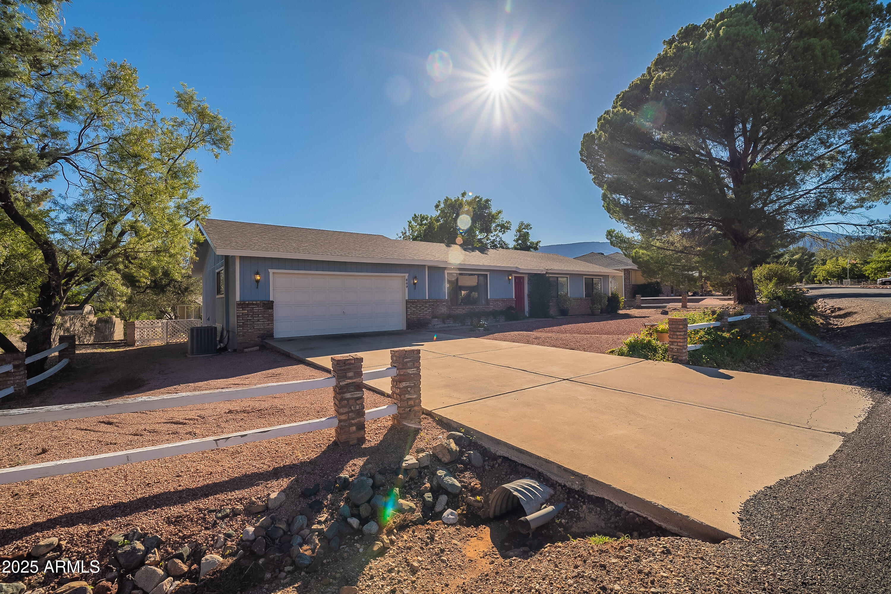 869 E BOW MAKER Trail