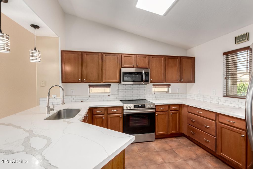 Photo of 1413 E Holiday Drive, Casa Grande, AZ 85122 (MLS # 6927265)