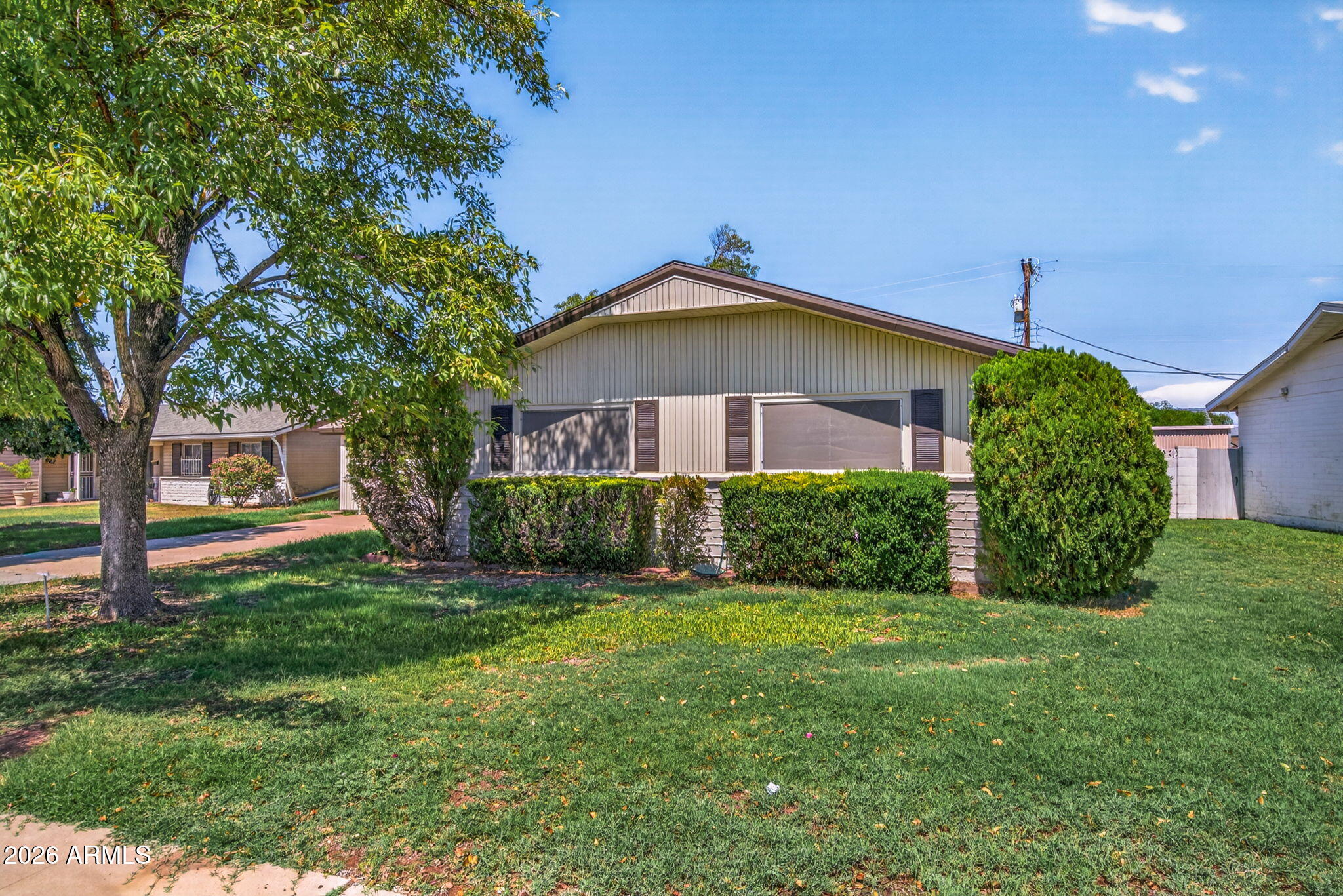 4032 W PALMAIRE Drive