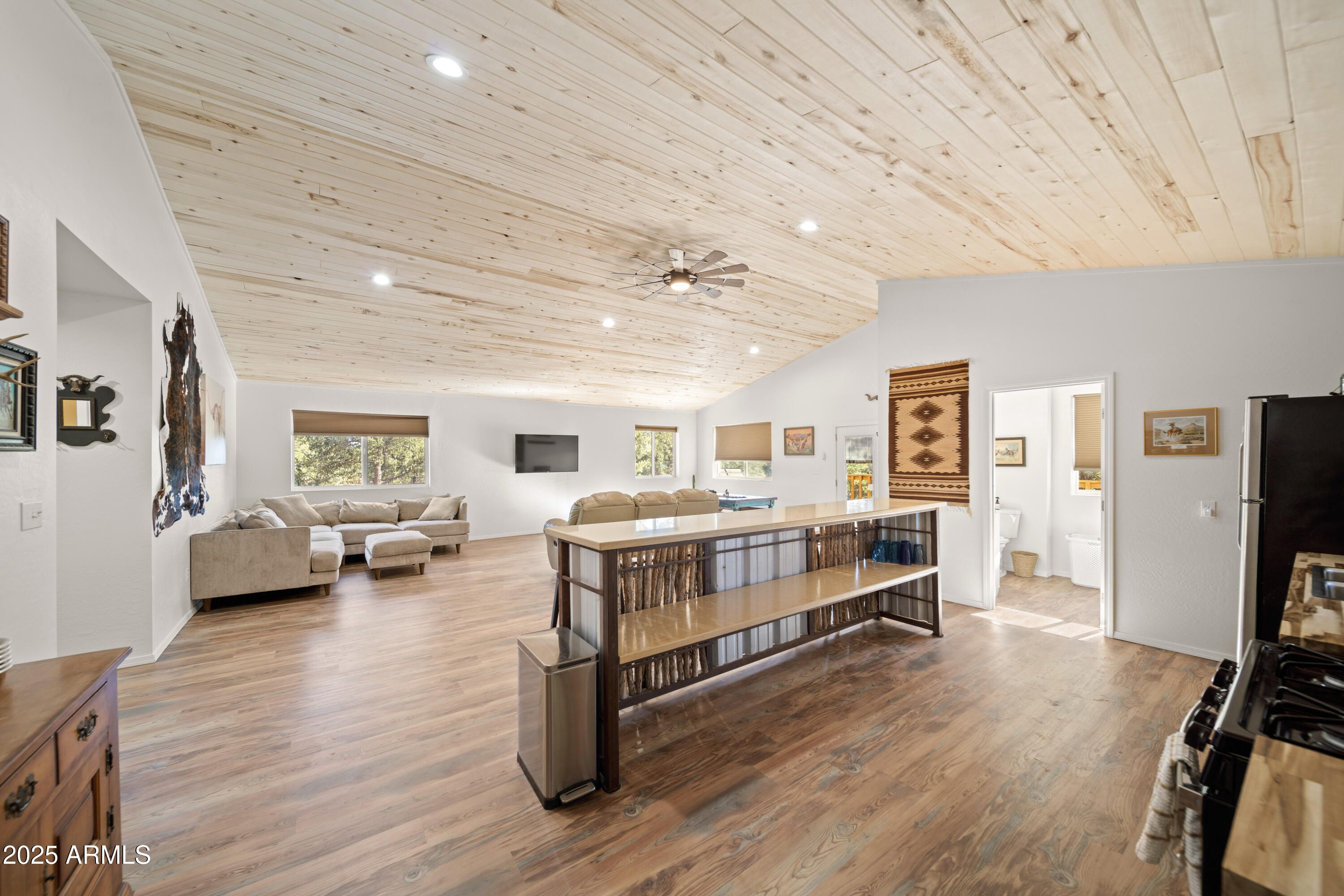 3555 W STAFFORD Road