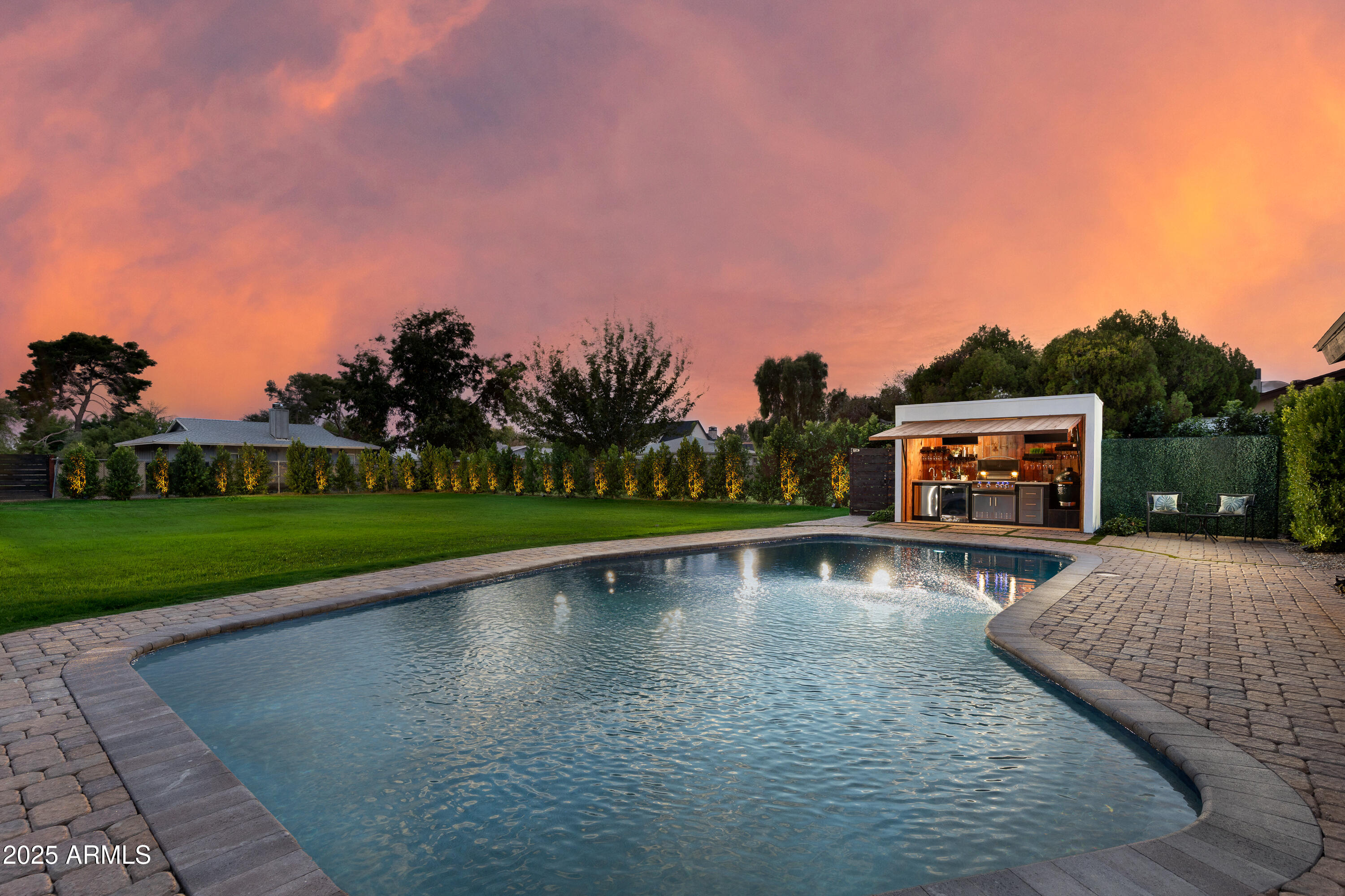 8701 E HIGHLAND Avenue