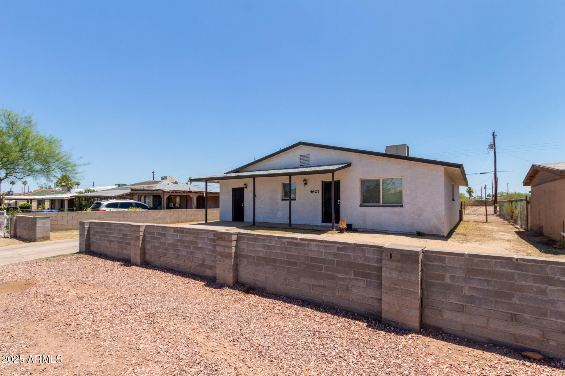 Homes 2 4621 S 19TH Street