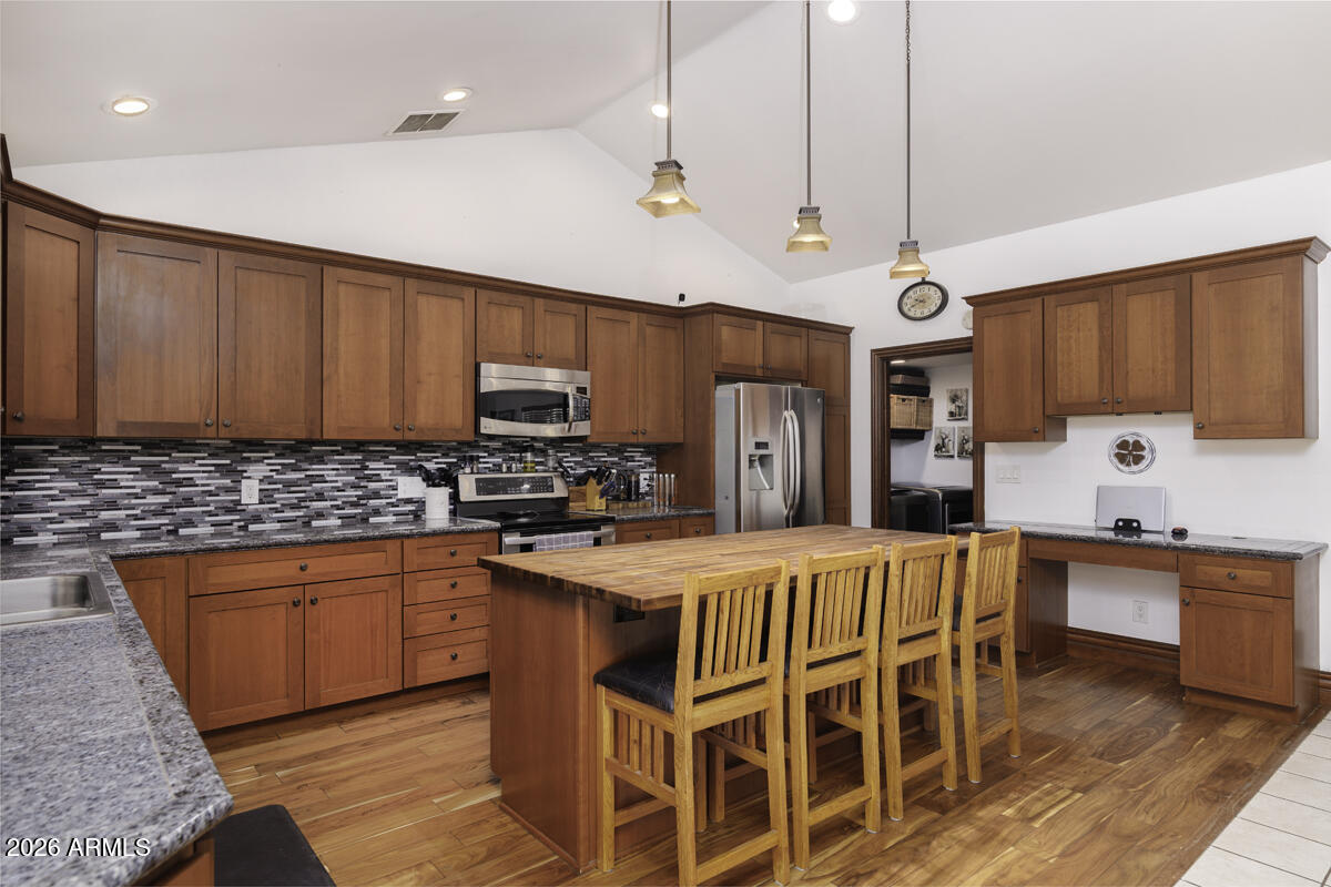19659 N 8TH Place