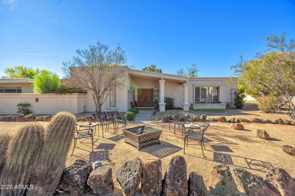 Photo of 7441 E Century Drive, Scottsdale, AZ 85250 (MLS # 6973641)