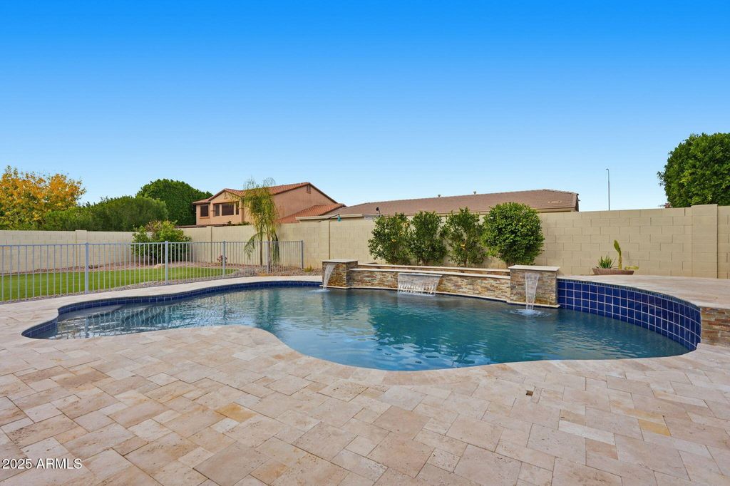 Photo of 3332 E Canyon Way, Chandler, AZ 85249 (MLS # 6961102)