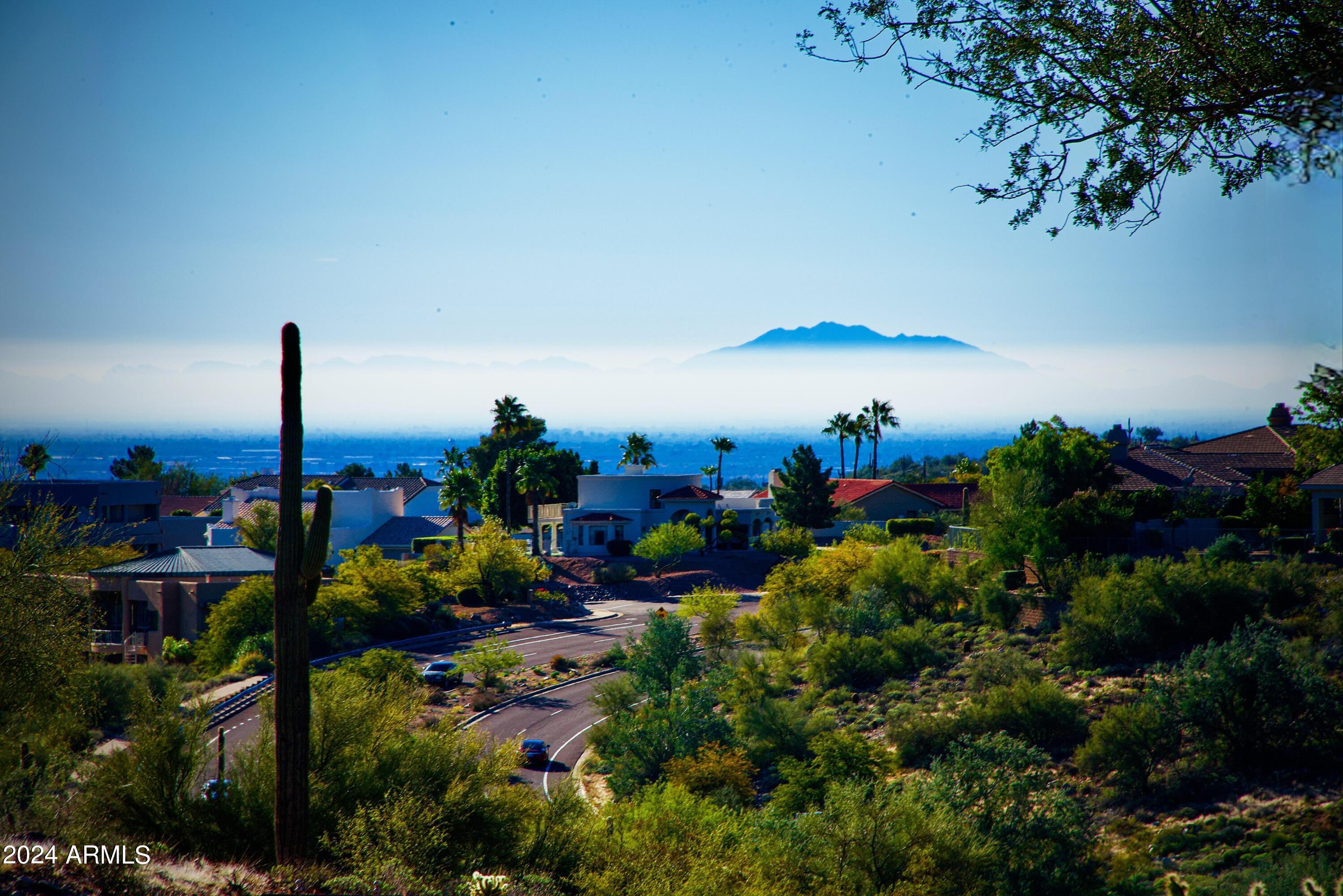 14464 E VISTA DEL MONTE -- 27