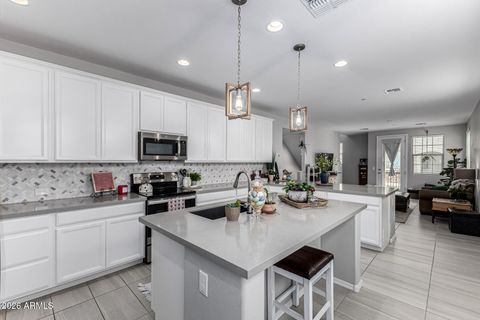 1747 E CHELSEA Lane Gilbert AZ 85295