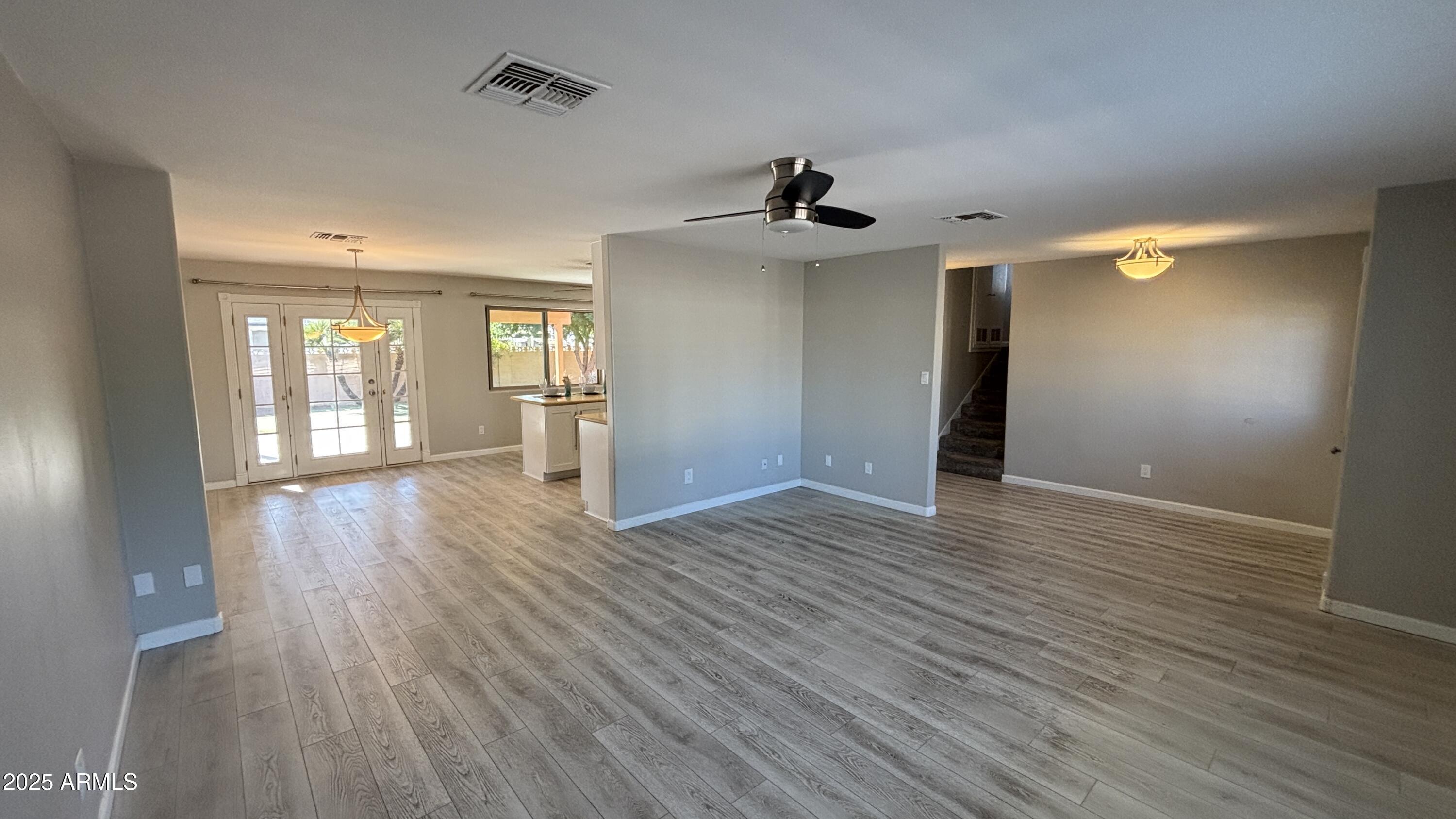 8625 E VALLEY VIEW Road