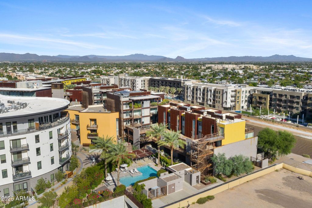 Photo of 4739 N Scottsdale Road #H2002, Scottsdale, AZ 85251 (MLS # 6934692)