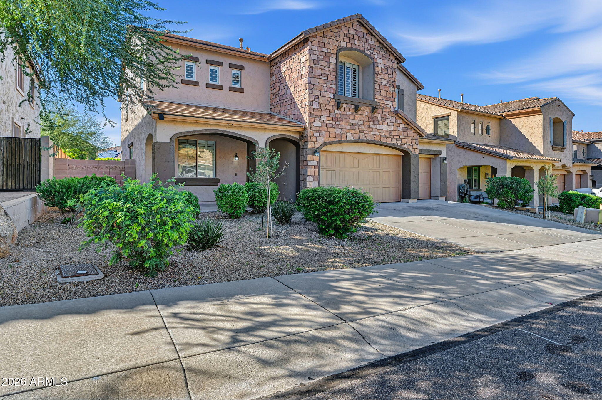9009 W EAGLE TALON Drive