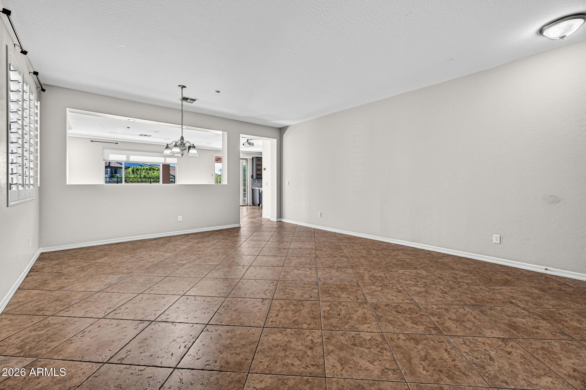 9009 W EAGLE TALON Drive