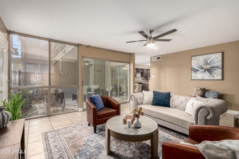 Photo of 1241 E Medlock Drive #113, Phoenix, AZ 85014 (MLS # 6944250)
