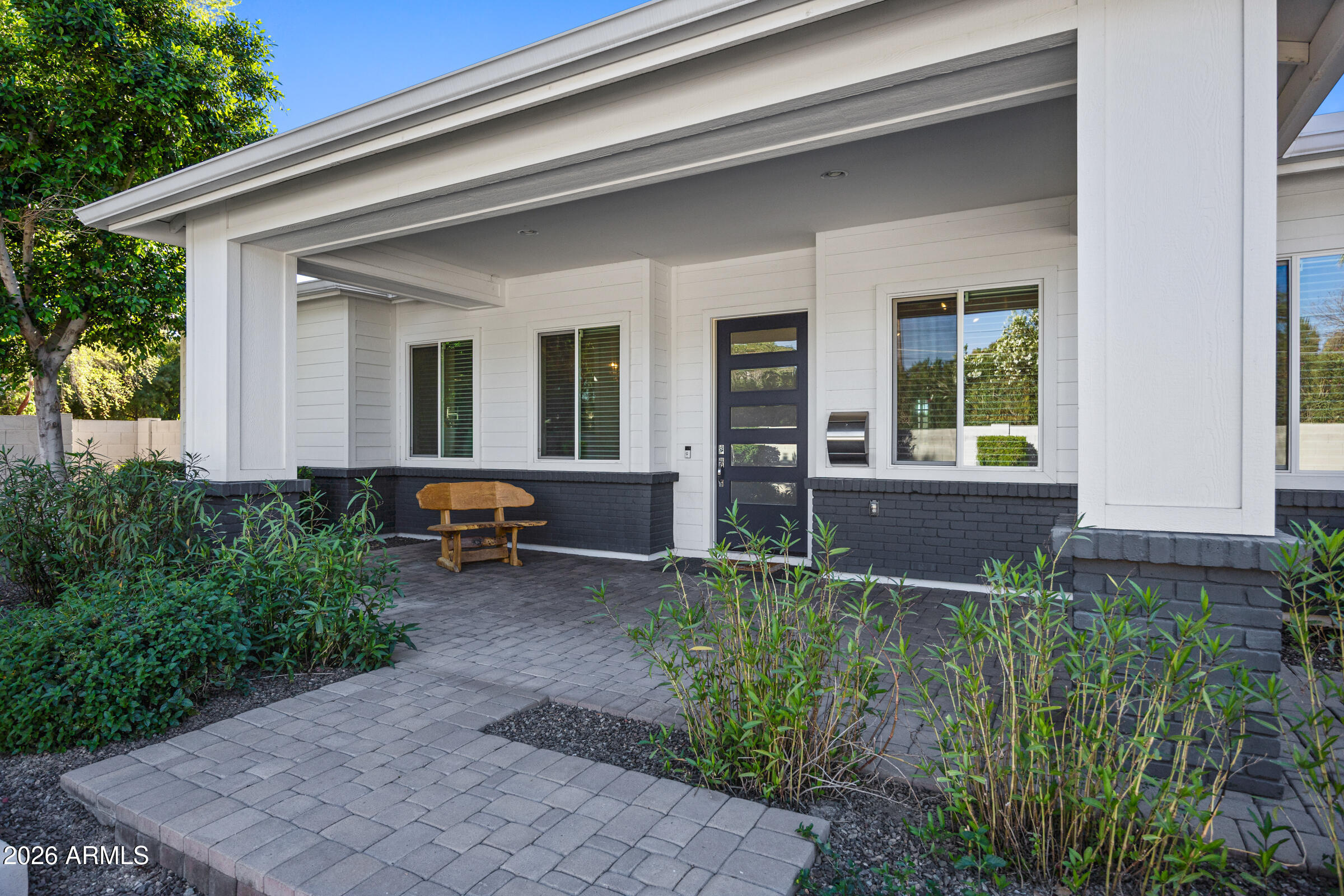 355 E MARYLAND Avenue