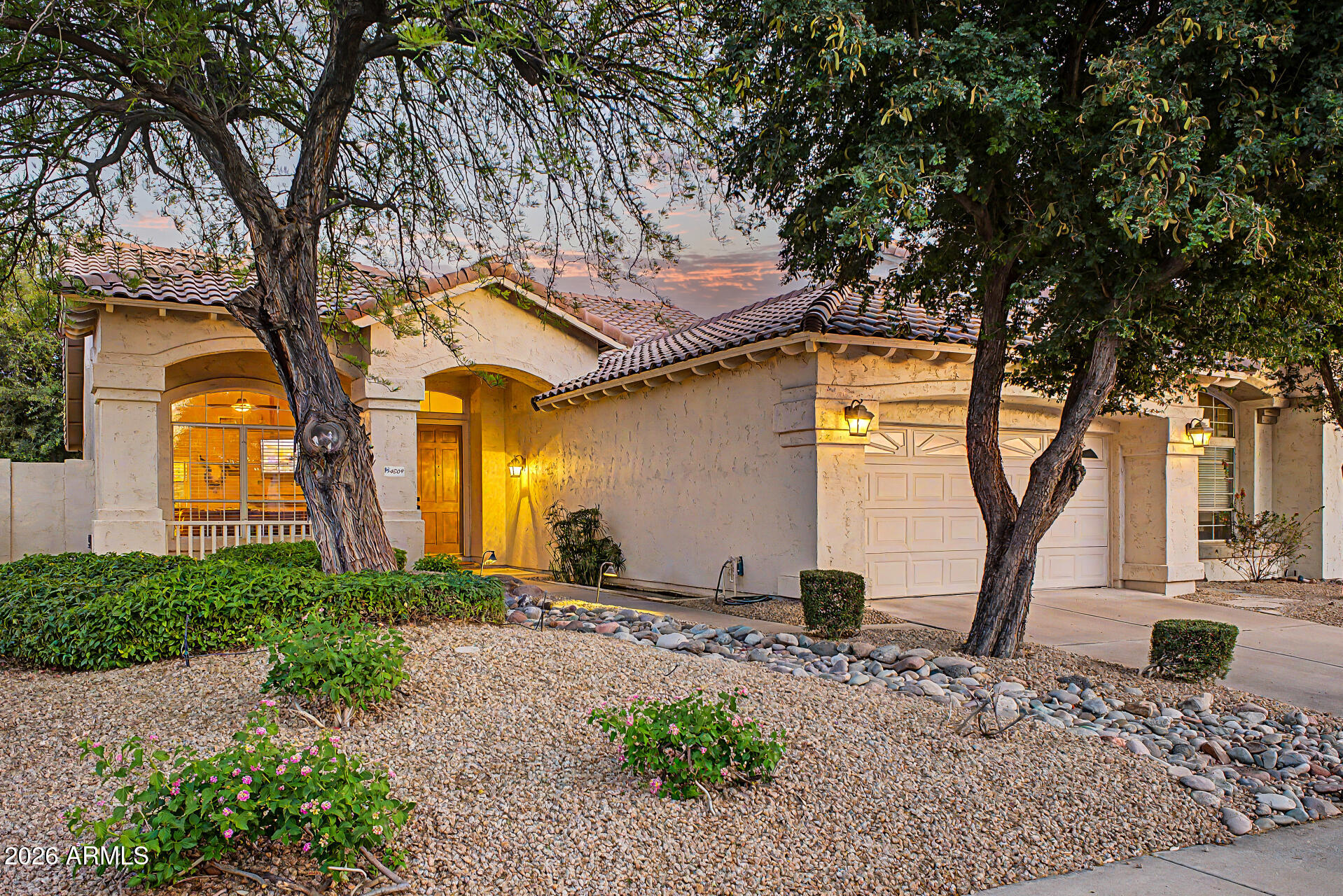 4309 E RANCHO CALIENTE Drive